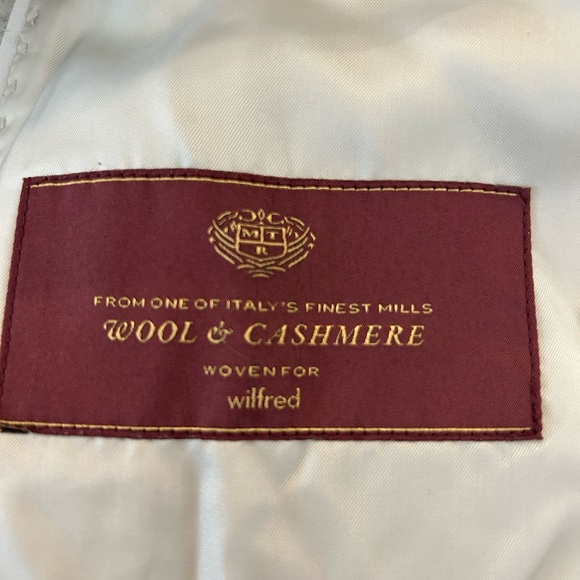 Aritizia ‘Cocoon Coat’ - Picture 12 of 13